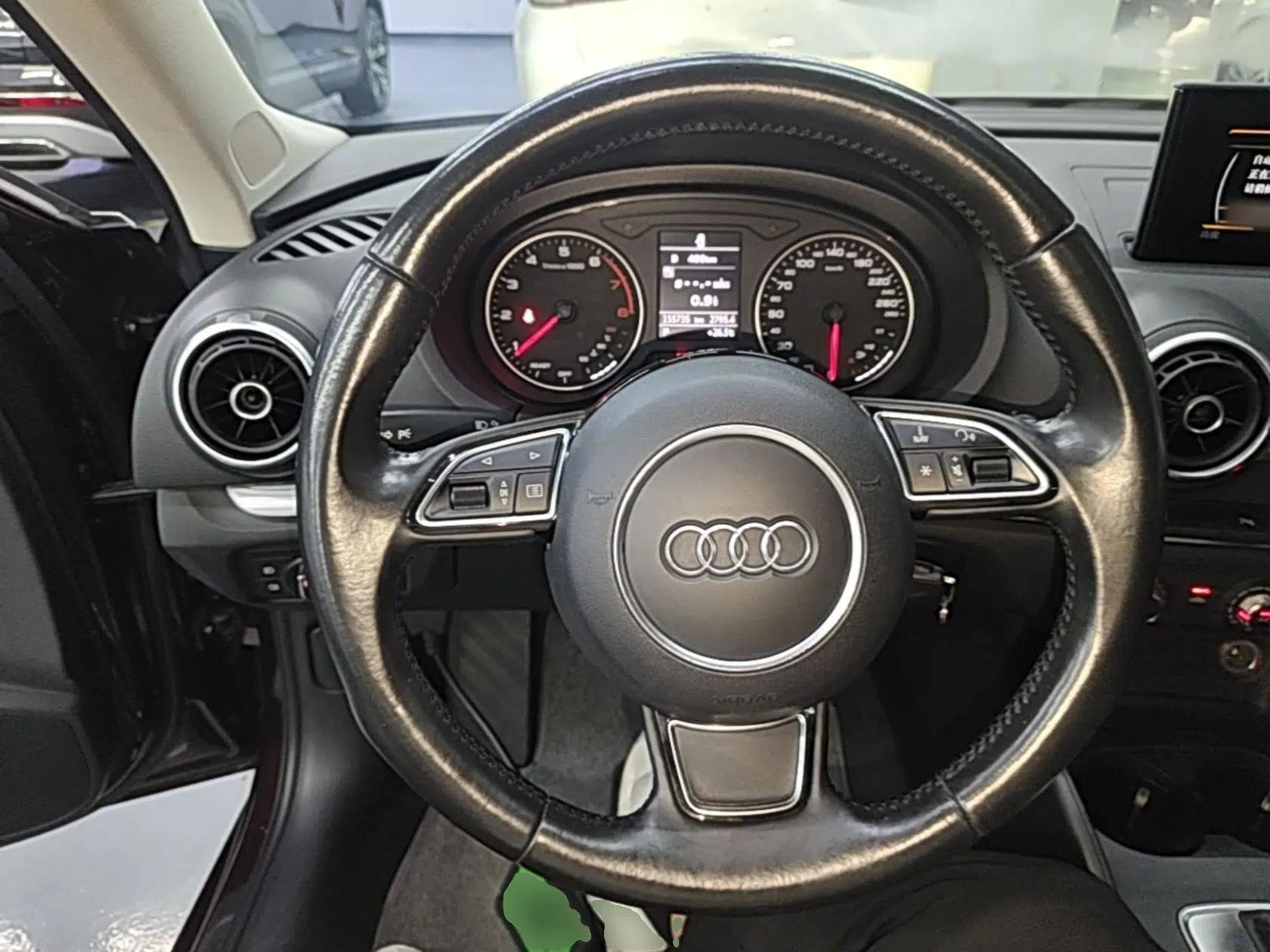 Audi A3 2016 Sportback 35 TFSI Ambition — миниатюра 19