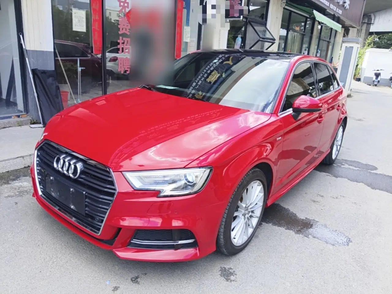 Audi A3 2018 30th Anniversary Edition Sportback 35 TFSI Fashion Model — миниатюра 1
