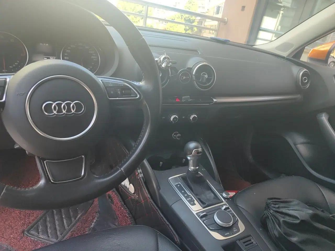 Audi A3 2015 Limousine 35 TFSI Millionth Anniversary Comfort Model — миниатюра 9