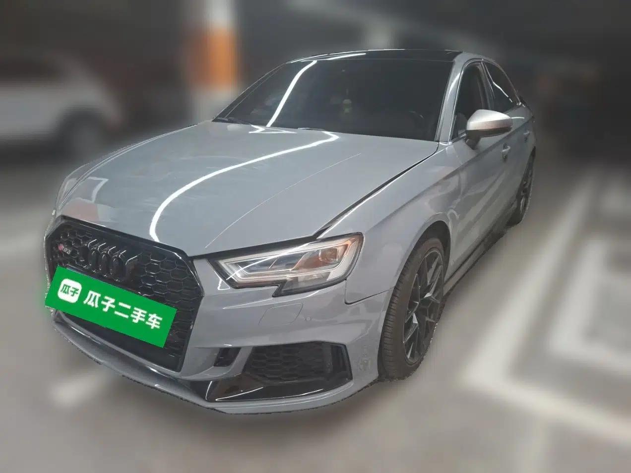 Audi A3 2018 30th Anniversary Edition Limousine 35 TFSI Sport Model — миниатюра 1
