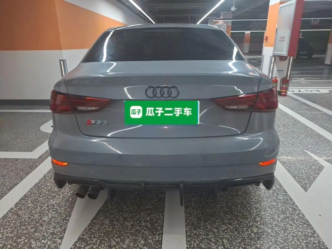 Audi A3 2018 30th Anniversary Edition Limousine 35 TFSI Sport Model — миниатюра 5