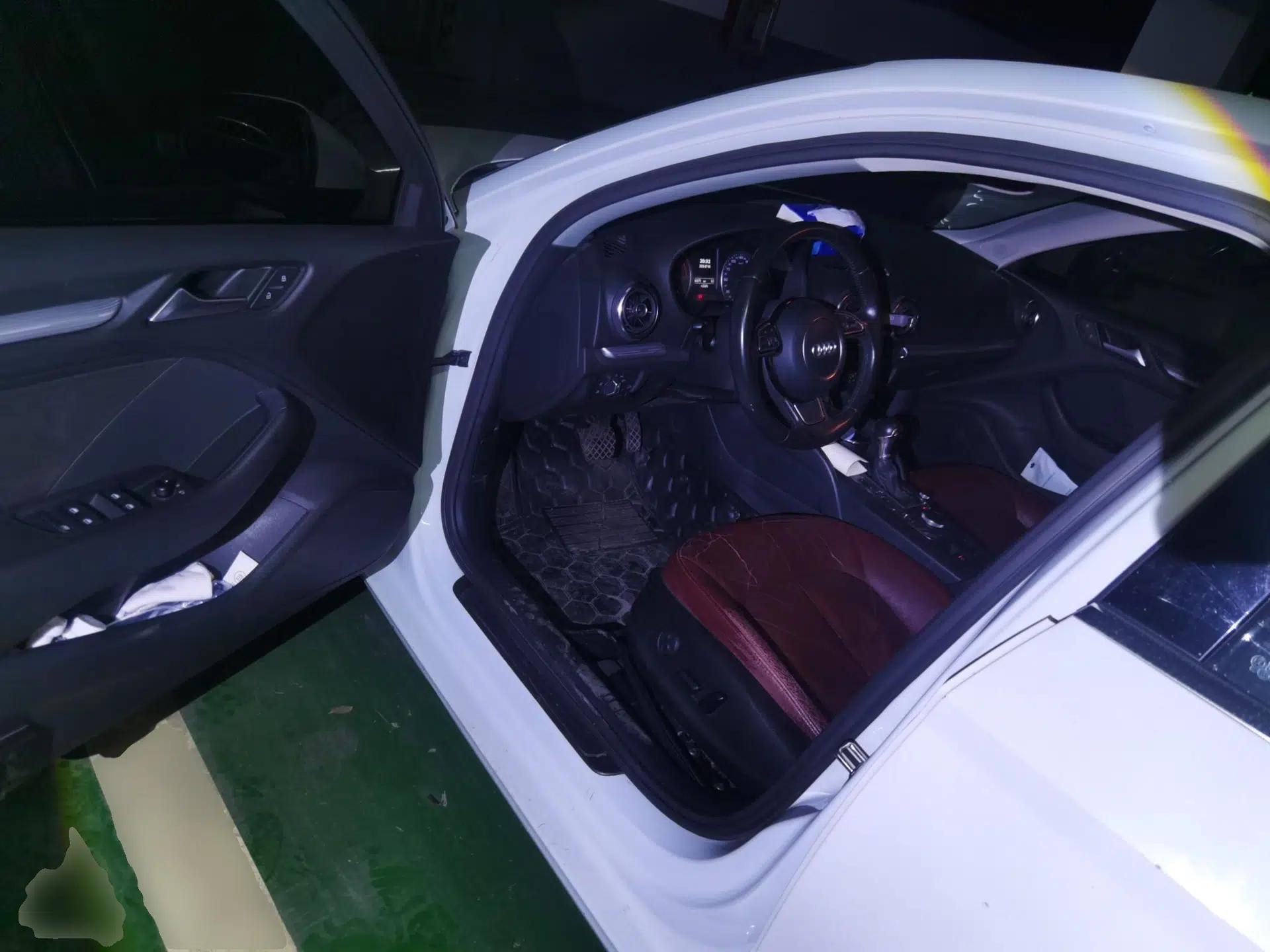 Audi A3 2015 Limousine 35 TFSI Millionth Anniversary Intelligent Leading Model — миниатюра 16