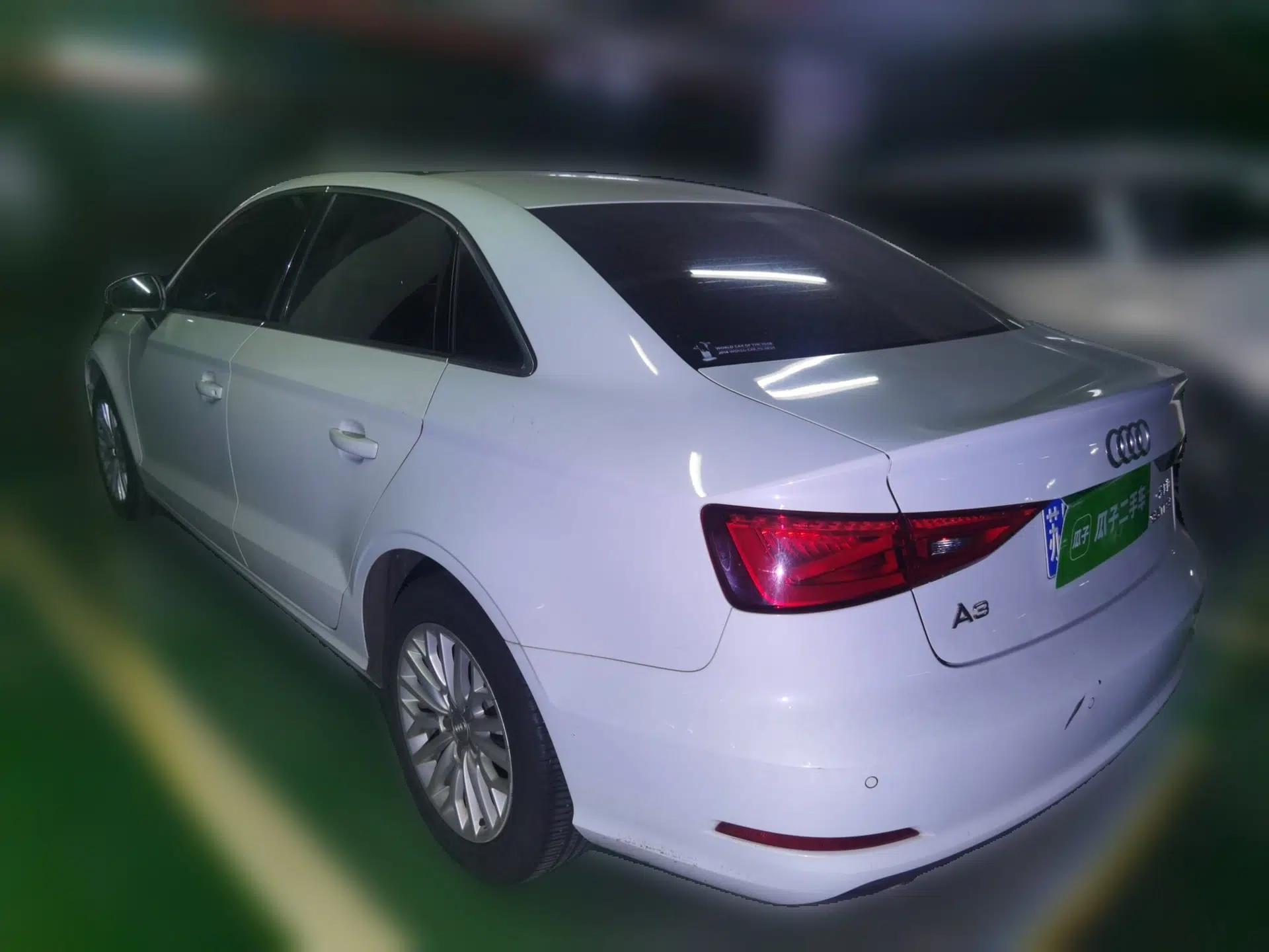 Audi A3 2015 Limousine 35 TFSI Millionth Anniversary Intelligent Leading Model — миниатюра 4