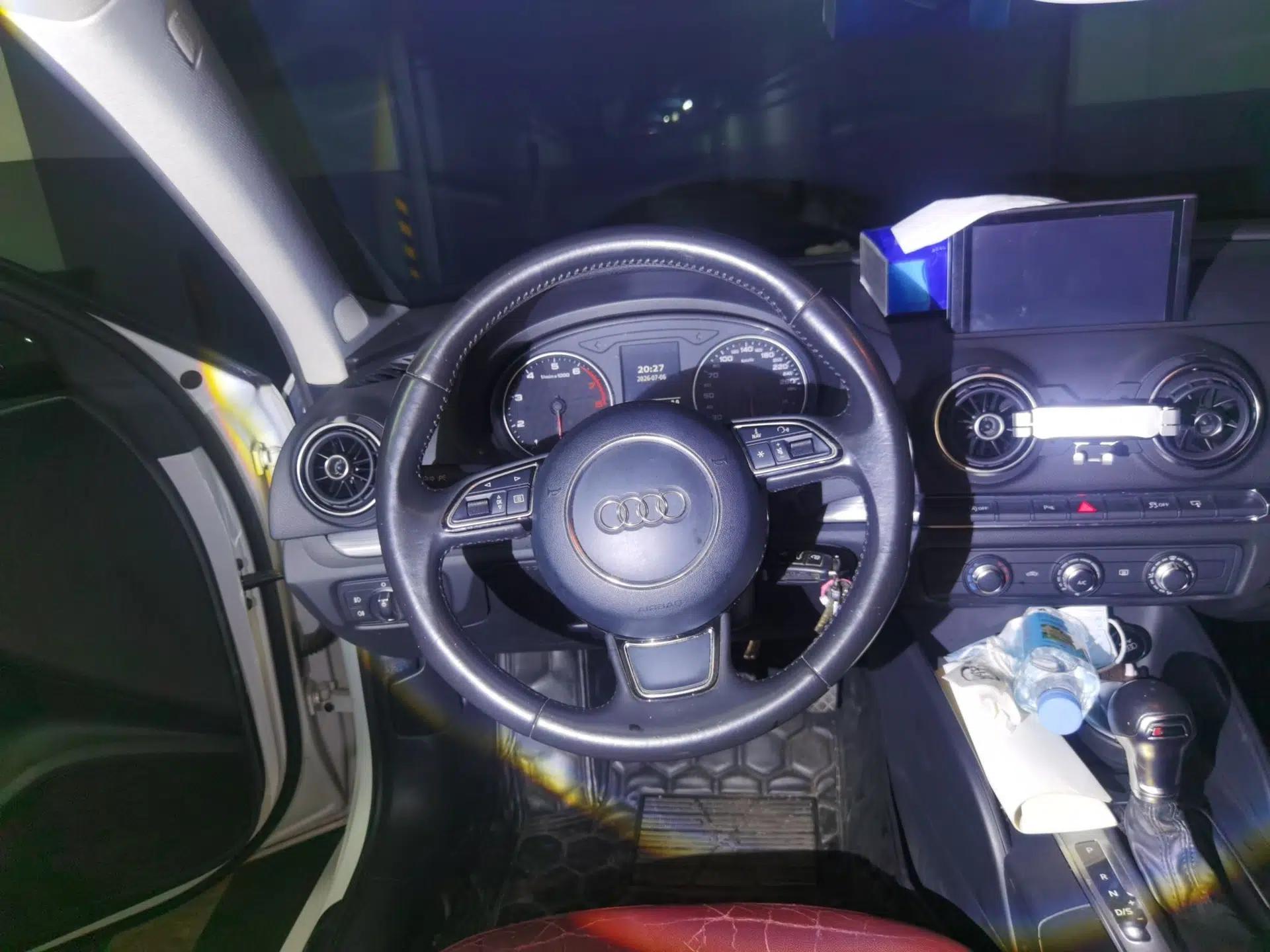 Audi A3 2015 Limousine 35 TFSI Millionth Anniversary Intelligent Leading Model — миниатюра 10