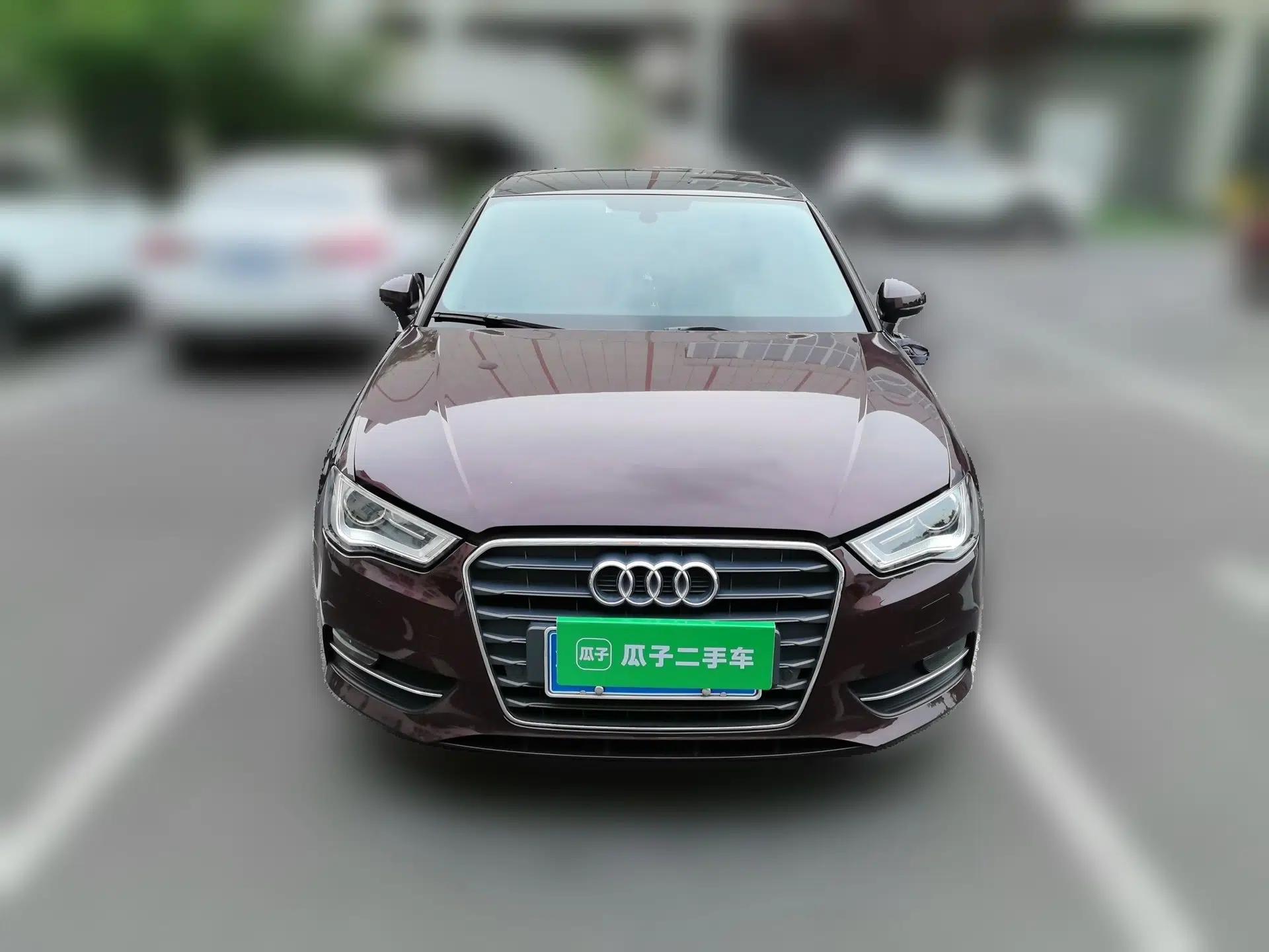 Audi A3 2016 Sportback 35 TFSI Ambition — миниатюра 2