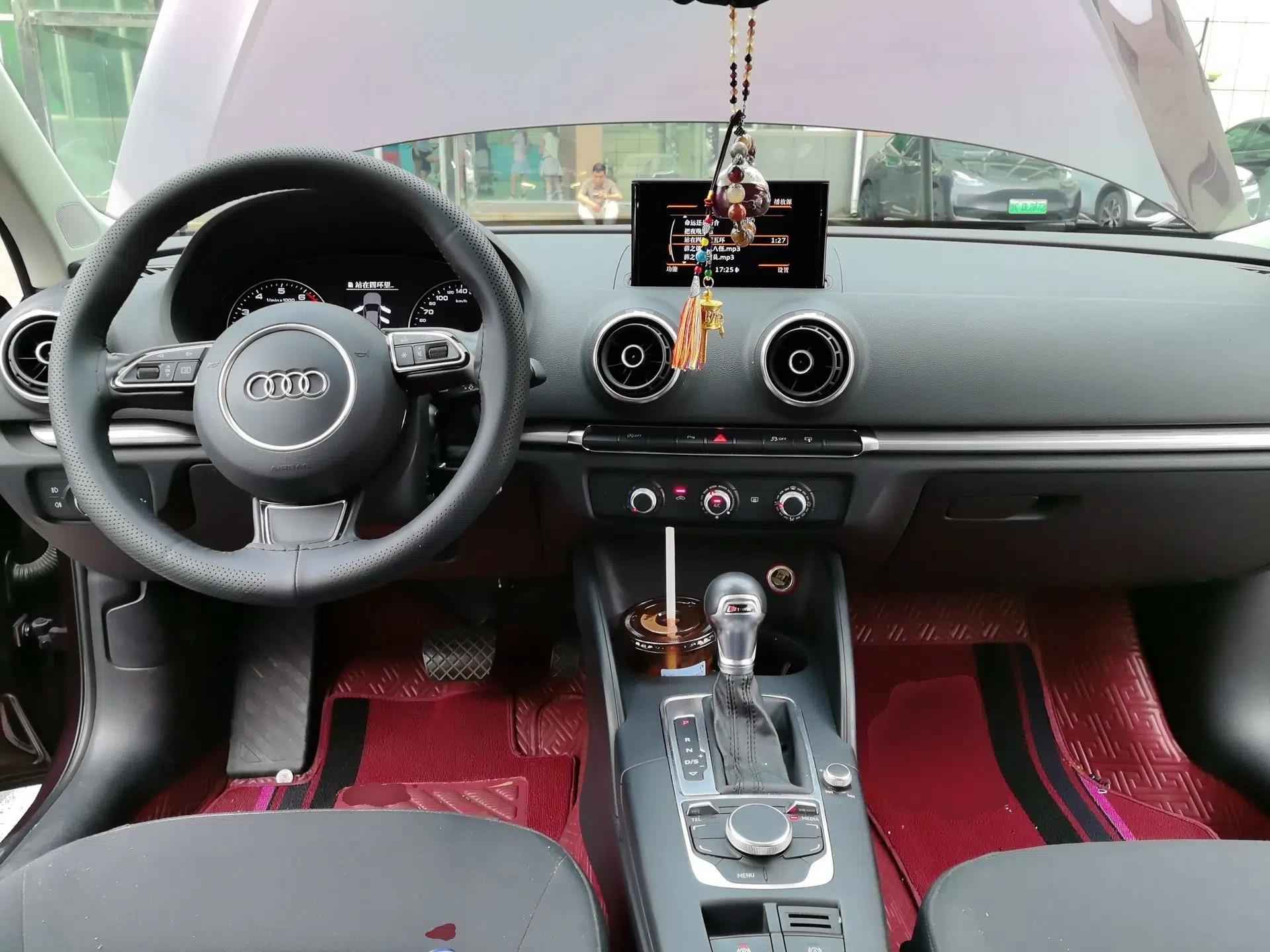 Audi A3 2016 Sportback 35 TFSI Ambition — миниатюра 9