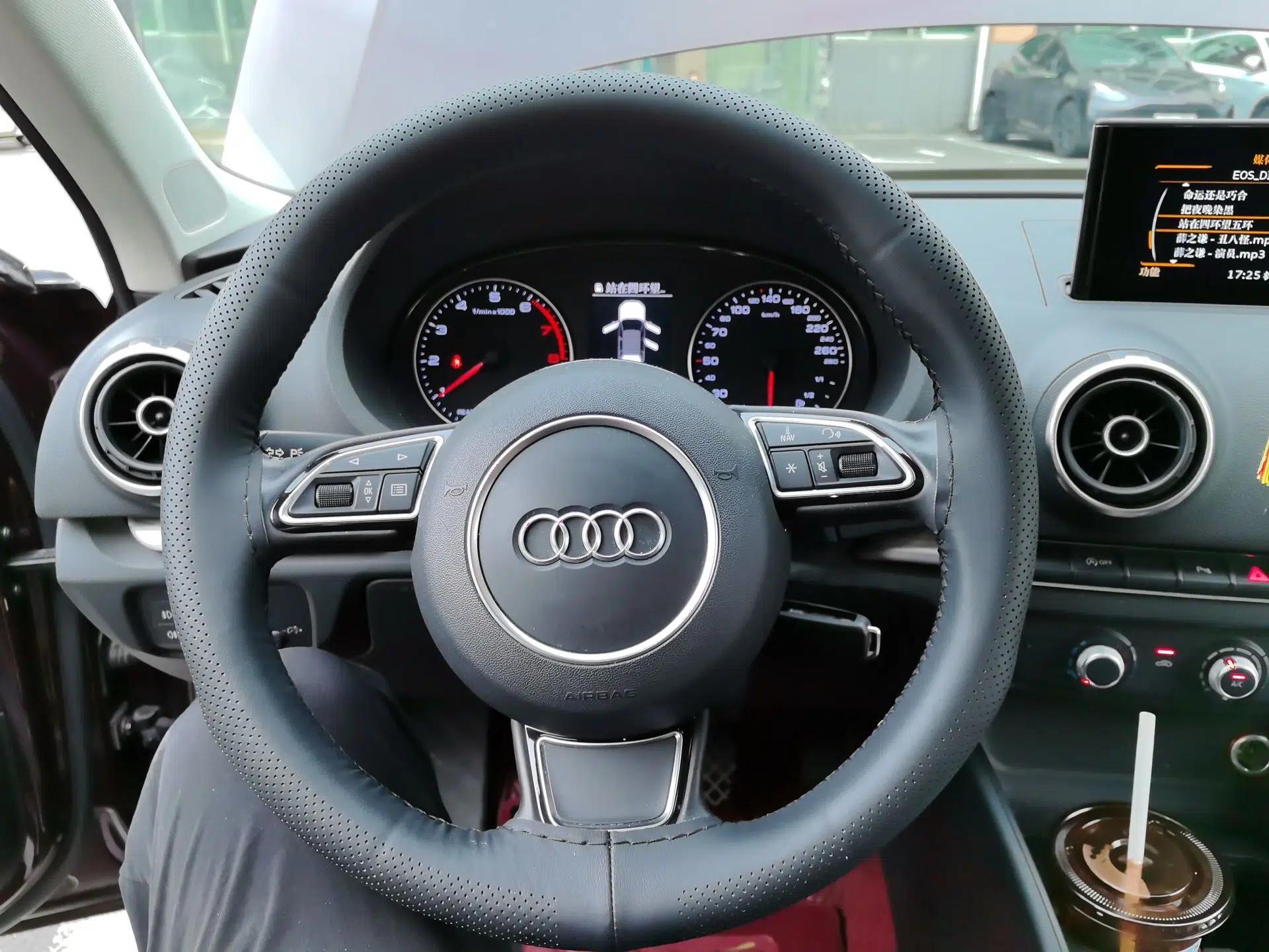 Audi A3 2016 Sportback 35 TFSI Ambition — миниатюра 10