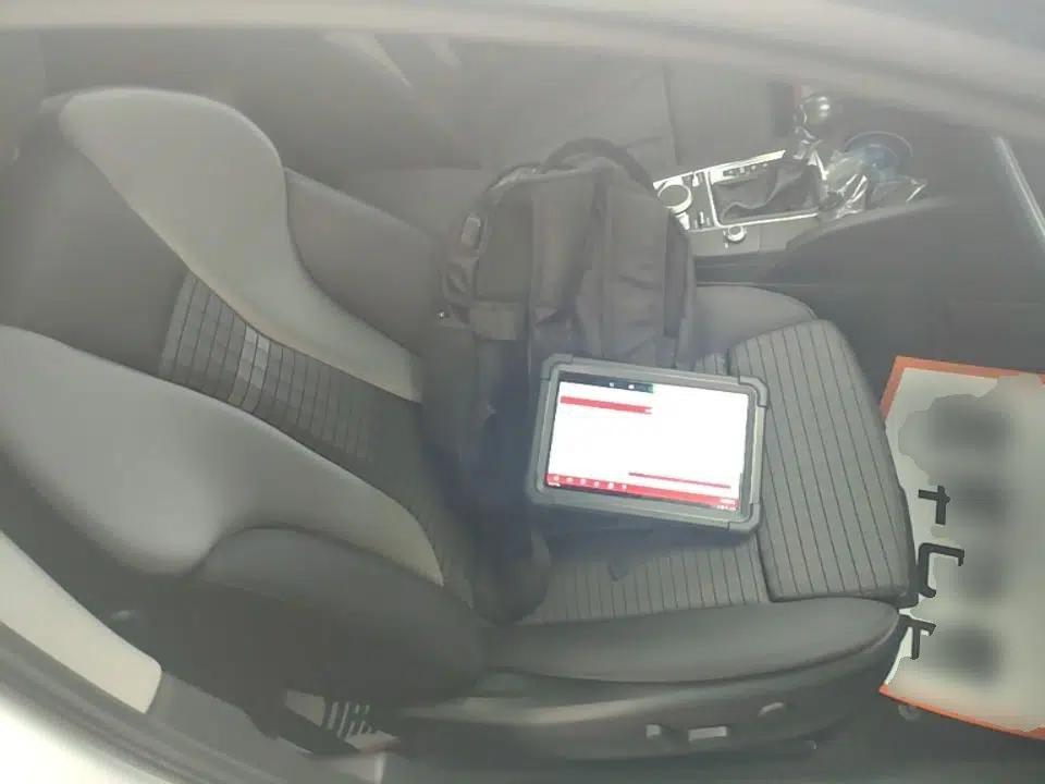 Audi A3 2018 30th Anniversary Edition Sportback 35 TFSI Sport Model — миниатюра 19