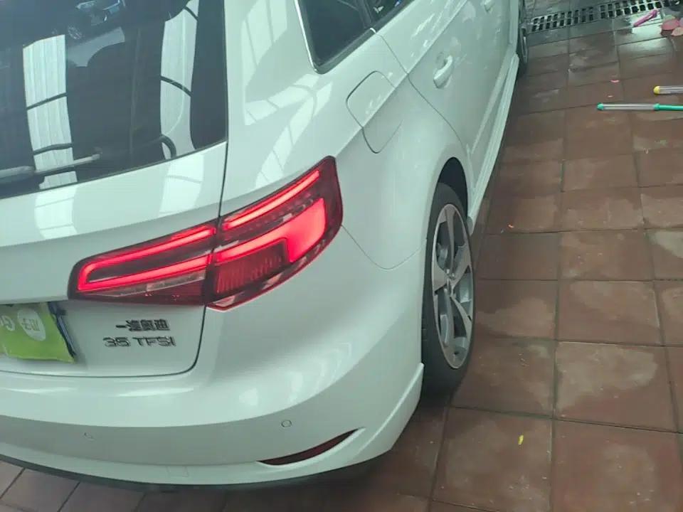 Audi A3 2018 30th Anniversary Edition Sportback 35 TFSI Sport Model — миниатюра 9