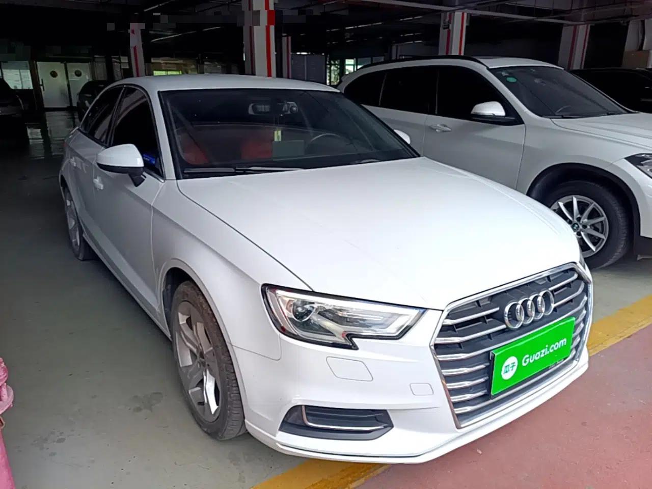 Audi A3 2019 Limousine 35 TFSI Ambition China VI — миниатюра 3