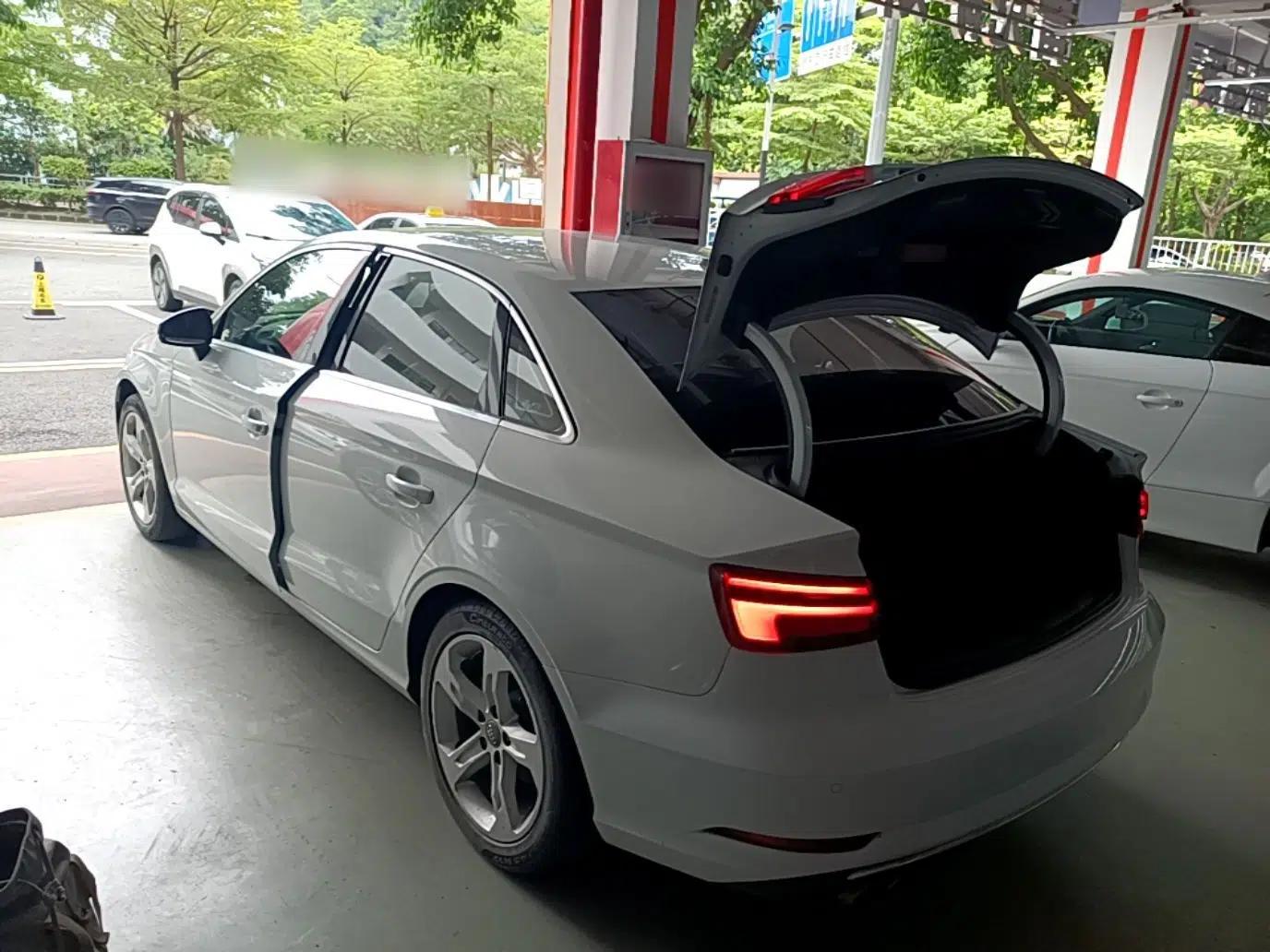Audi A3 2019 Limousine 35 TFSI Ambition China VI — миниатюра 4