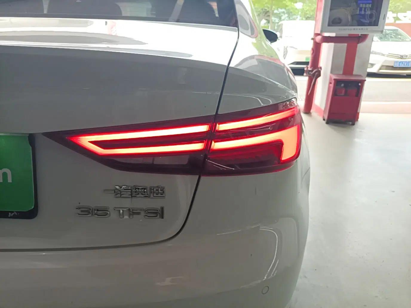 Audi A3 2019 Limousine 35 TFSI Ambition China VI — миниатюра 9