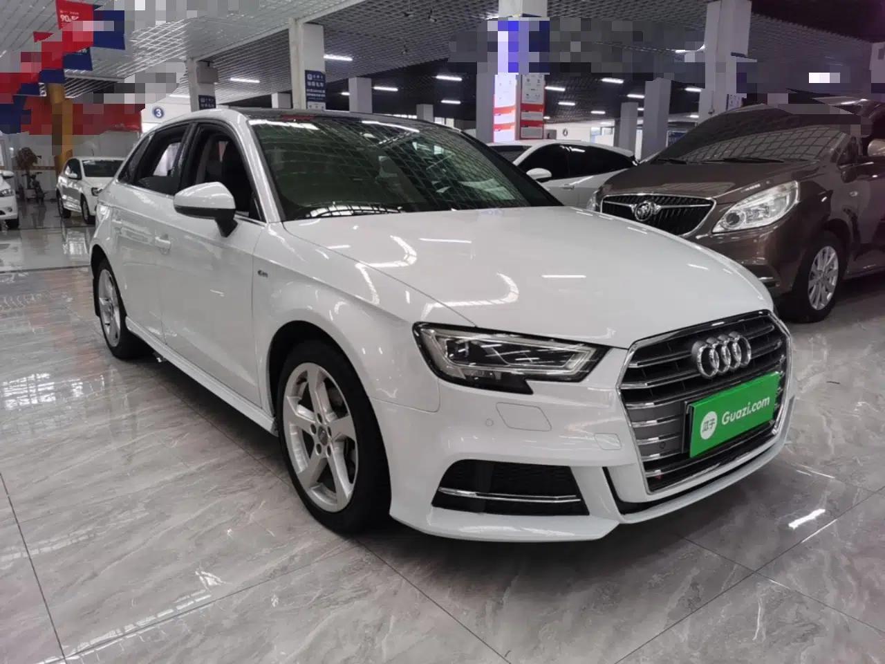 Audi A3 2020 Sportback 35 TFSI Fashion Edition China VI Emission Standard — миниатюра 3