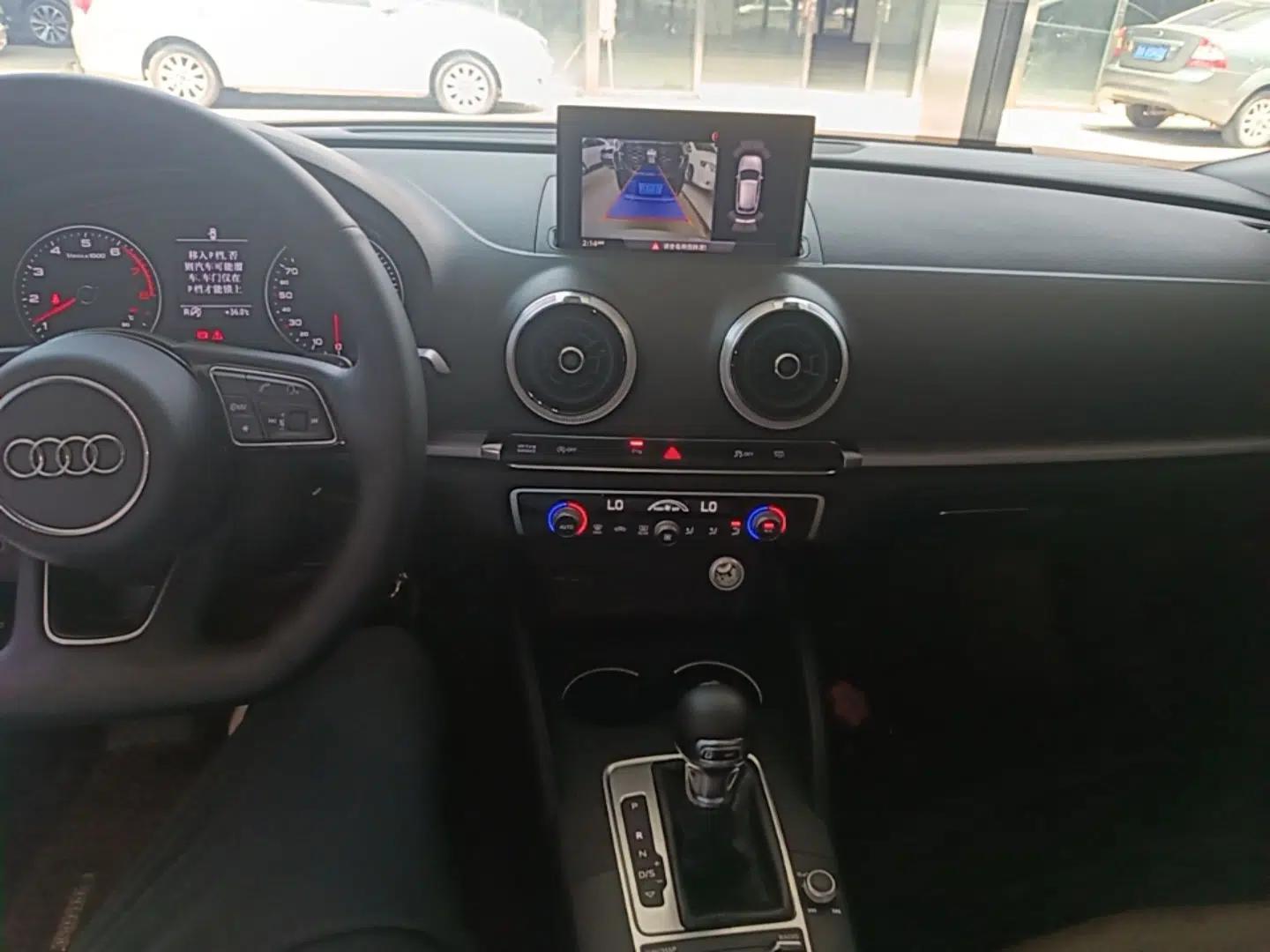Audi A3 2019 Sportback 35 TFSI Sporty Version China VI — миниатюра 15