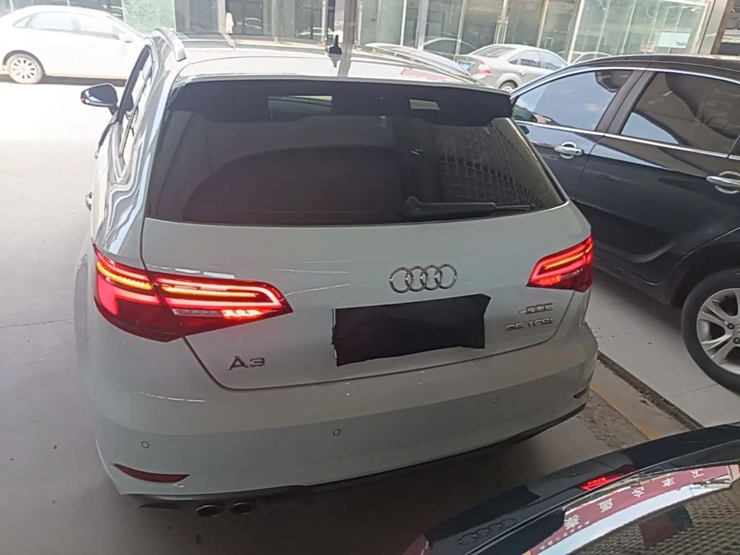 Audi A3 2019 Sportback 35 TFSI Sporty Version China VI — миниатюра 5