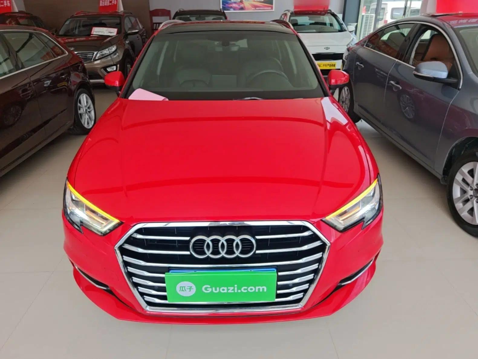 Audi A3 2018 30th Anniversary Edition Sportback 35 TFSI Style Model — миниатюра 2