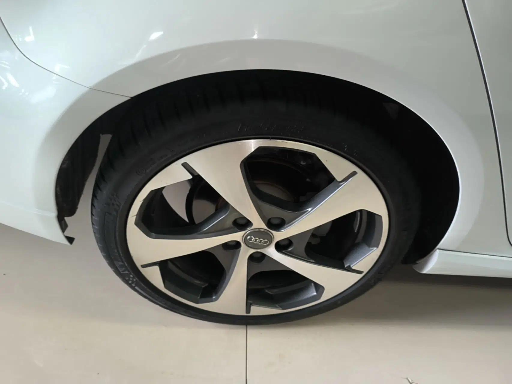 Audi A3 2017 Sportback 40 TFSI Sport Edition — миниатюра 11