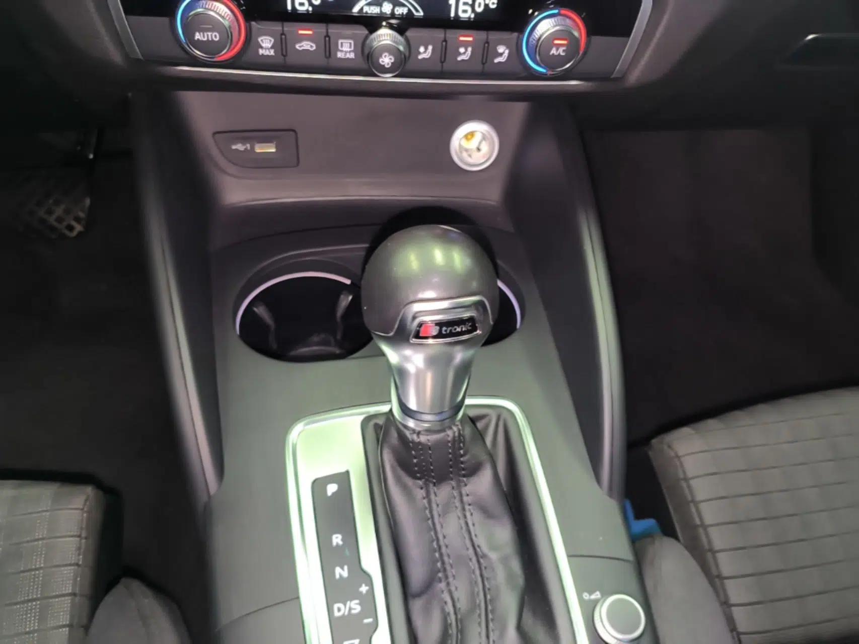 Audi A3 2017 Sportback 40 TFSI Sport Edition — миниатюра 16