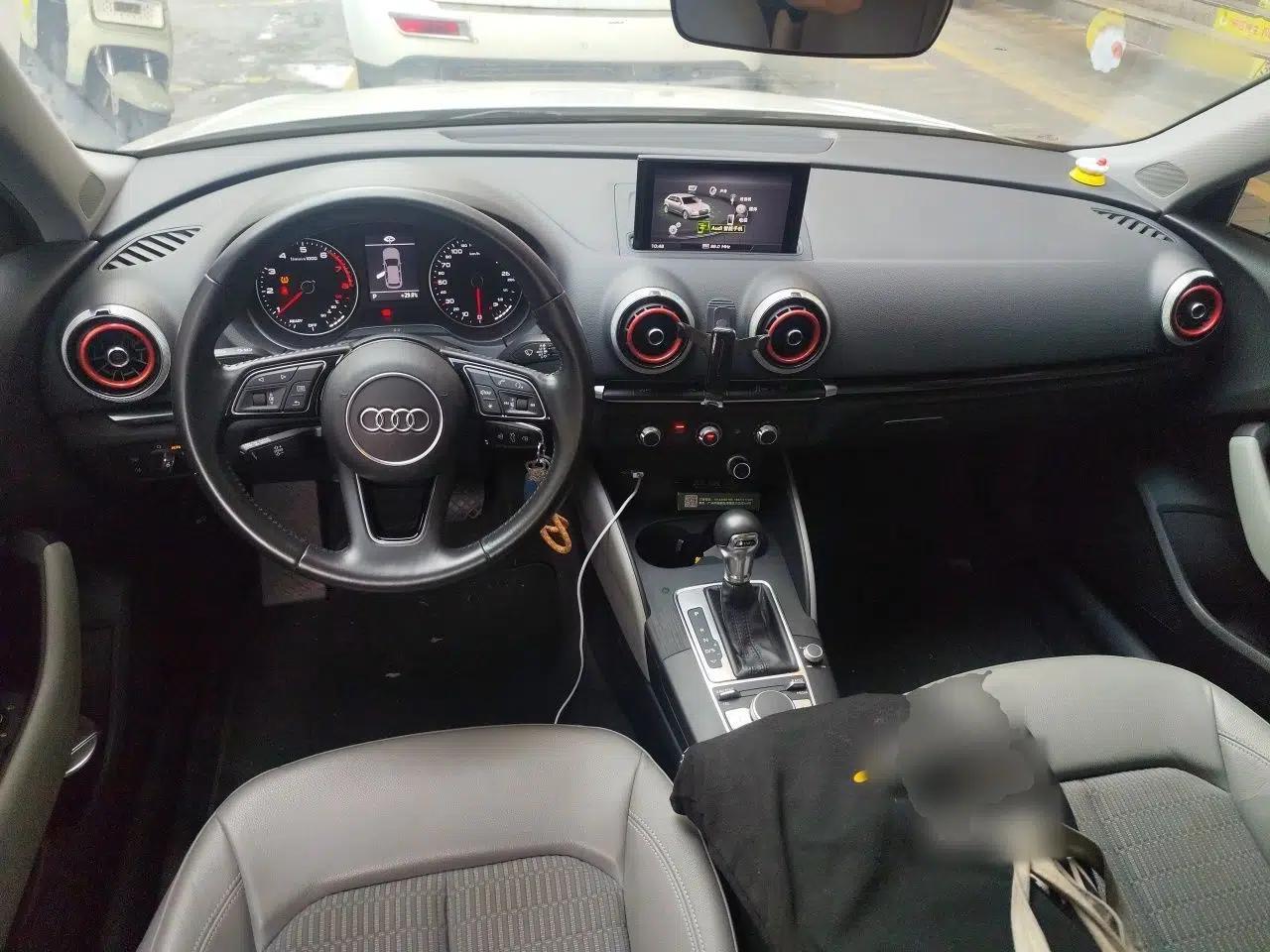 Audi A3 2020 Sportback 35 TFSI Fashion Edition China VI Emission Standard — миниатюра 9