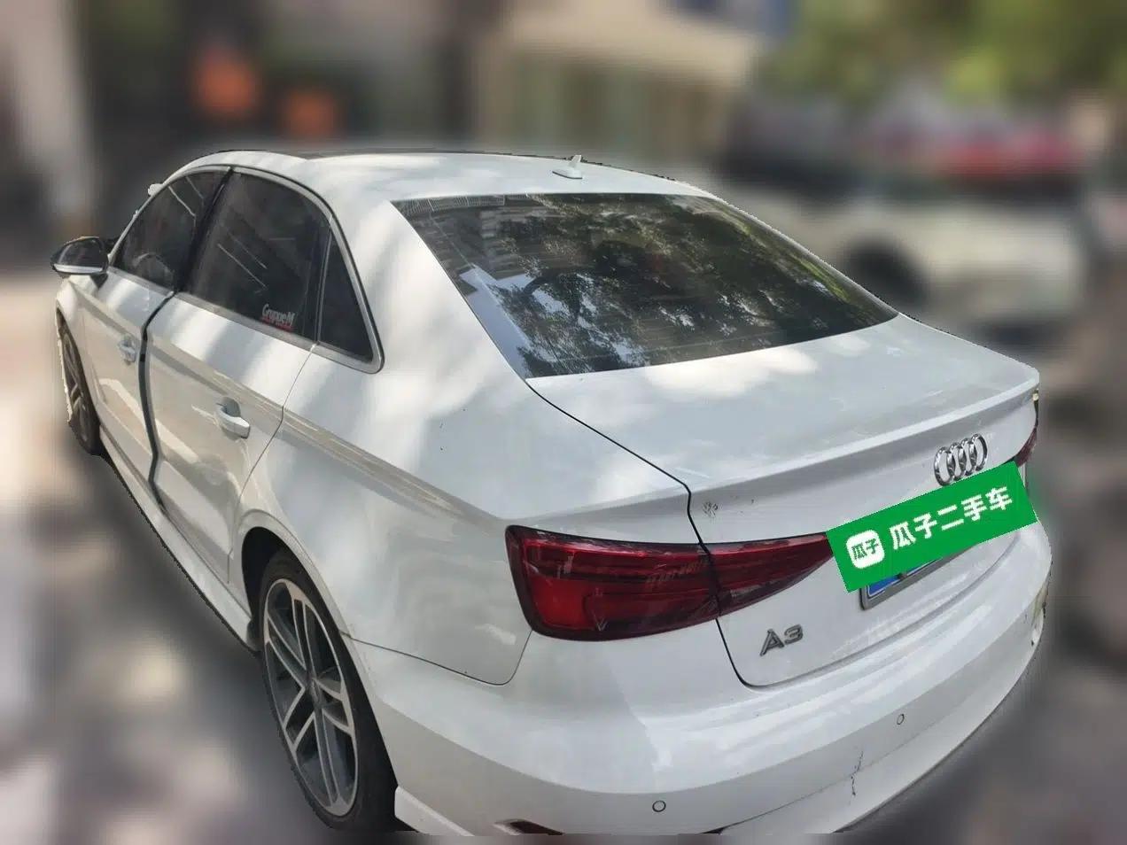 Audi A3 2018 30th Anniversary Edition Limousine 35 TFSI Sport Model — миниатюра 4
