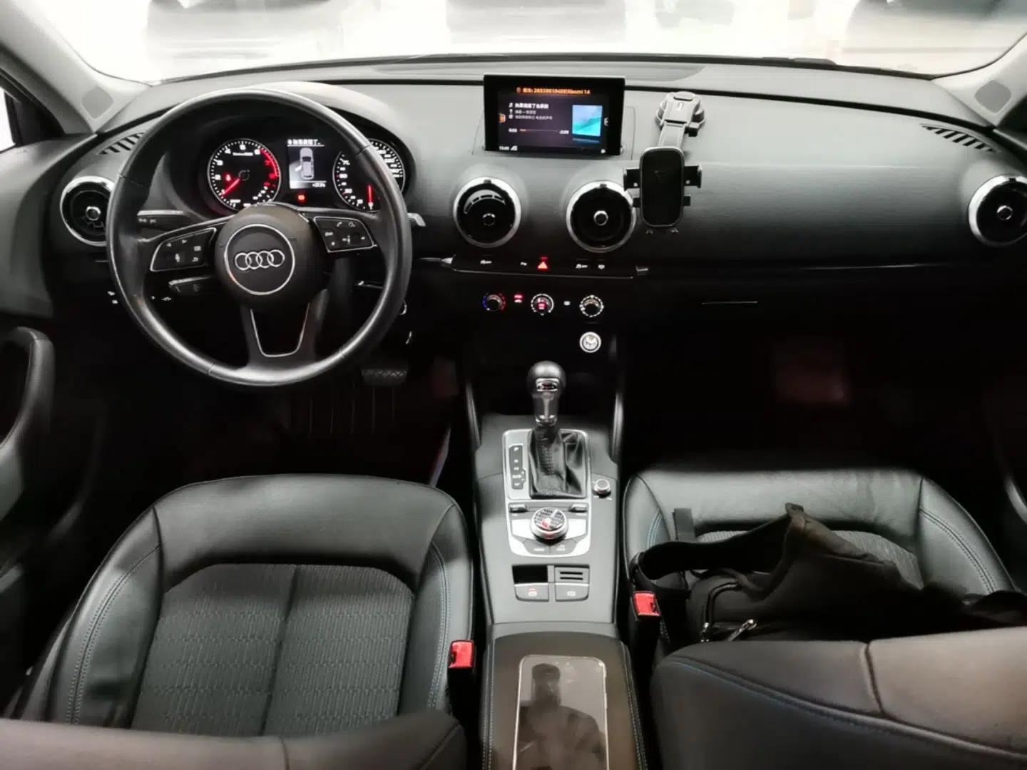 Audi A3 2020 Sportback 35 TFSI Fashion Edition China VI Emission Standard — миниатюра 17