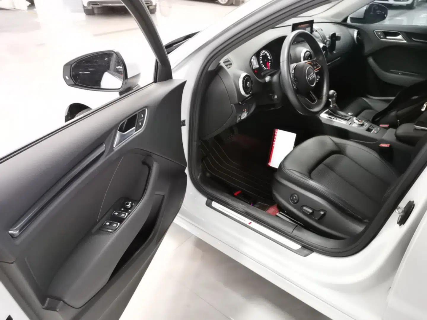 Audi A3 2020 Sportback 35 TFSI Fashion Edition China VI Emission Standard — миниатюра 23