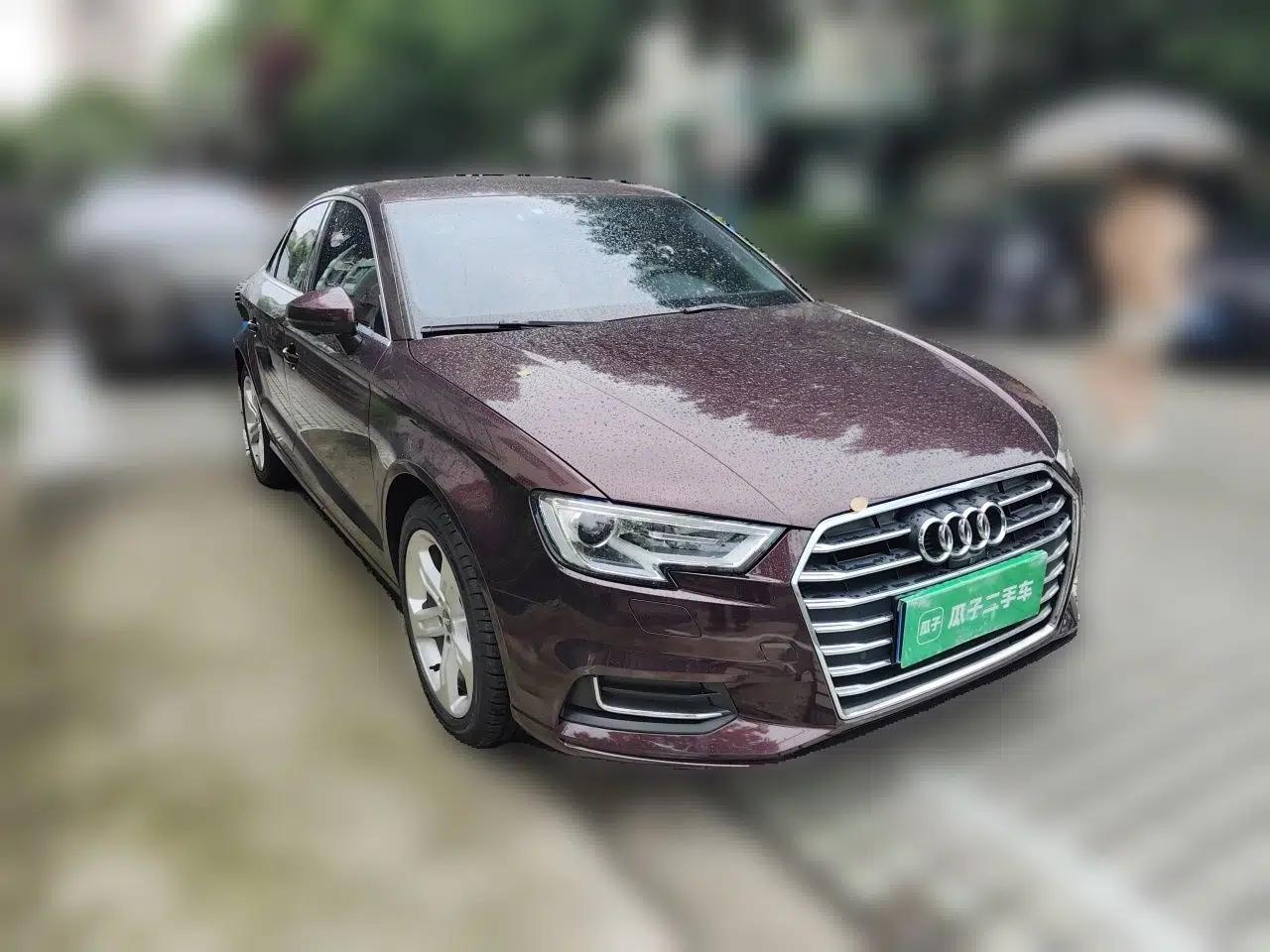 Audi A3 2020 Limousine 35 TFSI Ambition China VI — миниатюра 3