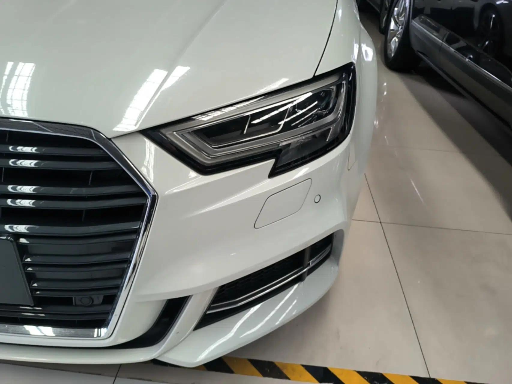 Audi A3 2018 30th Anniversary Edition Limousine 40 TFSI Sport Model — миниатюра 8