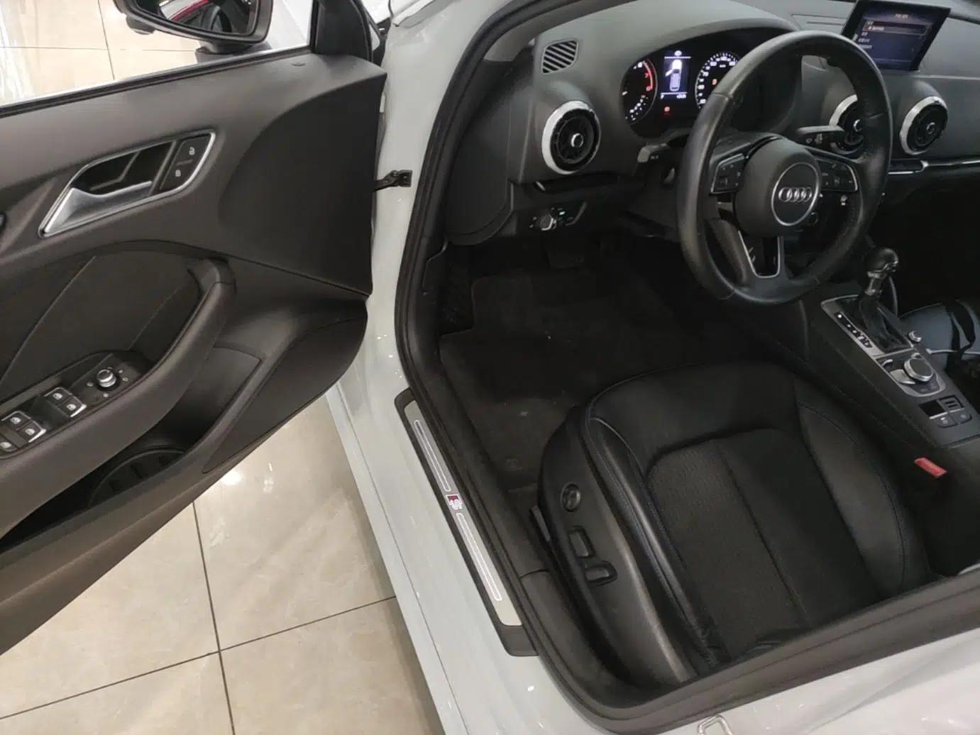 Audi A3 2019 Sportback 35 TFSI Fashion Edition China V — миниатюра 18