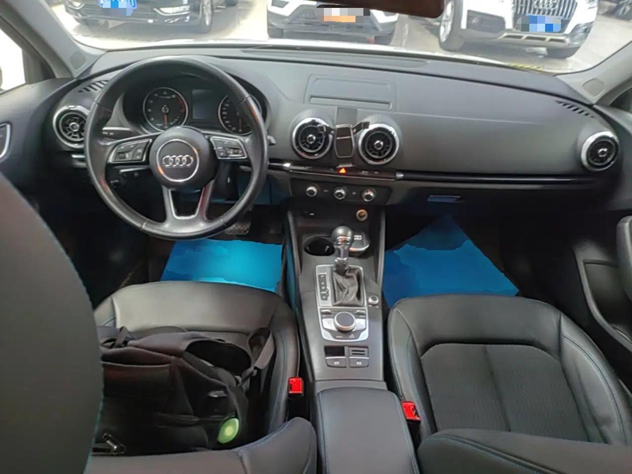 Audi A3 2020 Sportback 35 TFSI Fashion Edition China VI Emission Standard — миниатюра 12