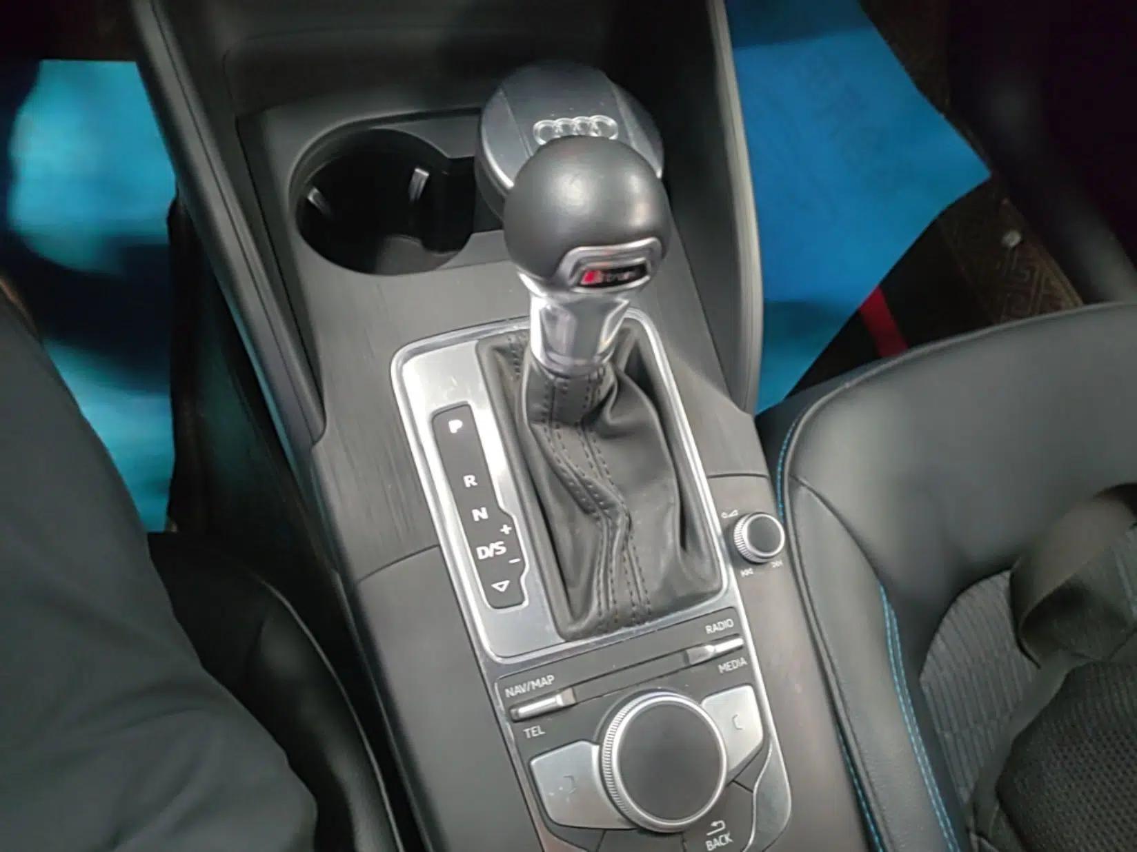 Audi A3 2020 Sportback 35 TFSI Fashion Edition China VI Emission Standard — миниатюра 16
