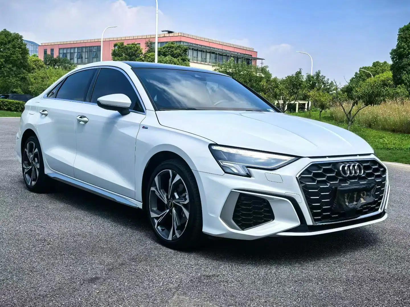 Audi A3 2024 A3L Limousine 35 TFSI Fashion Sport Model — миниатюра 16