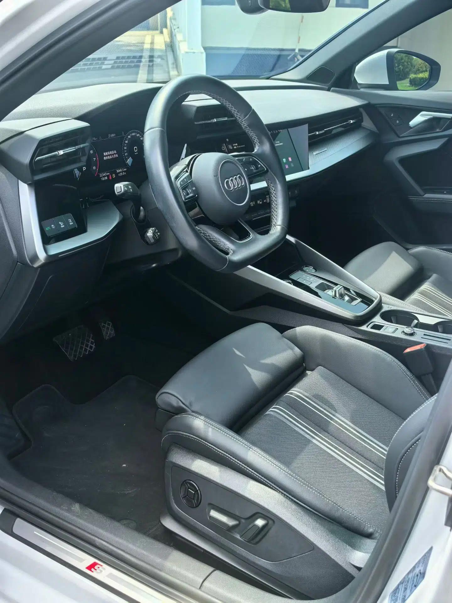 Audi A3 2024 A3L Limousine 35 TFSI Fashion Sport Model — миниатюра 26