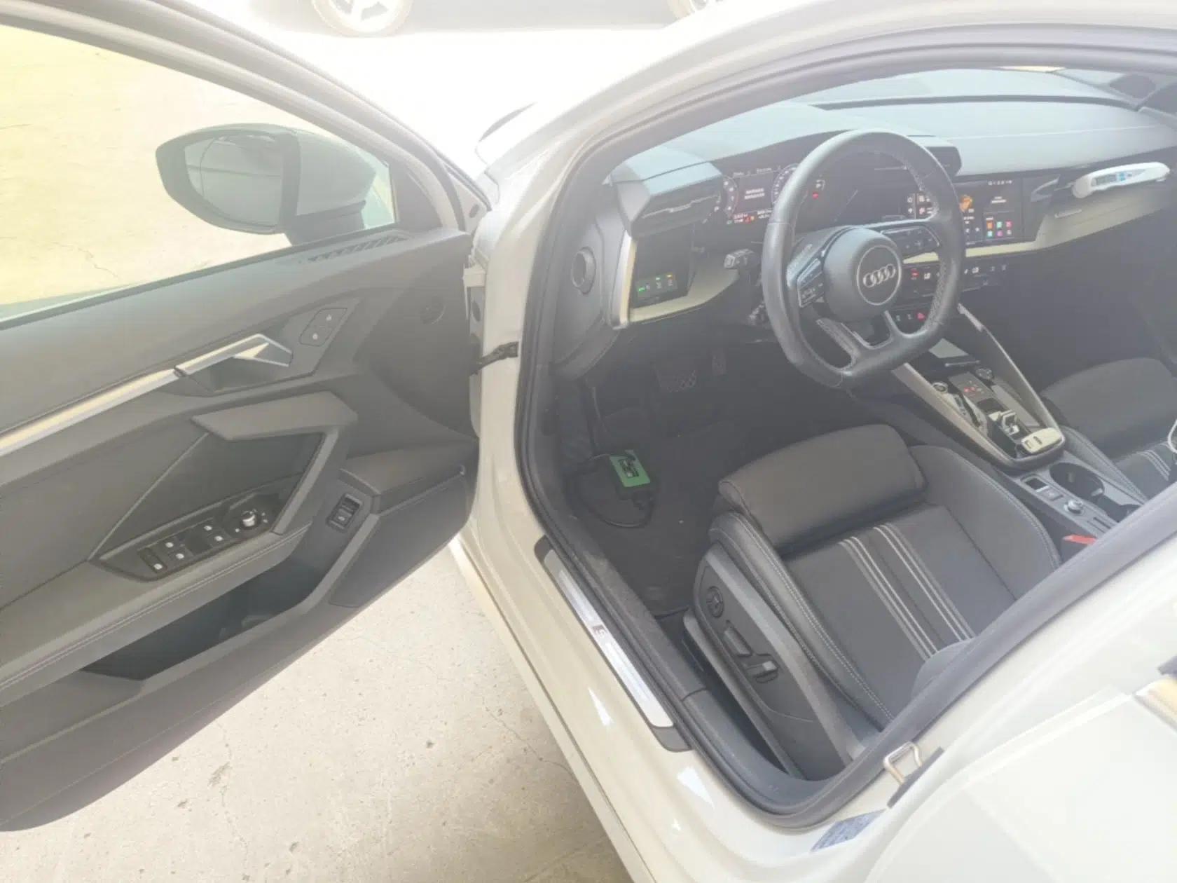 Audi A3 2024 A3L Limousine 35 TFSI Fashion Sport Model — миниатюра 27