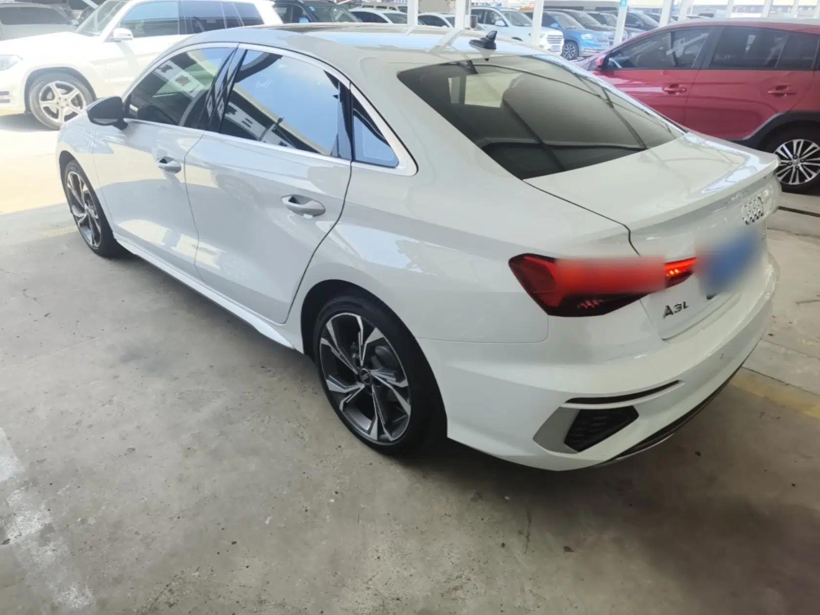 Audi A3 2024 A3L Limousine 35 TFSI Fashion Sport Model — миниатюра 4