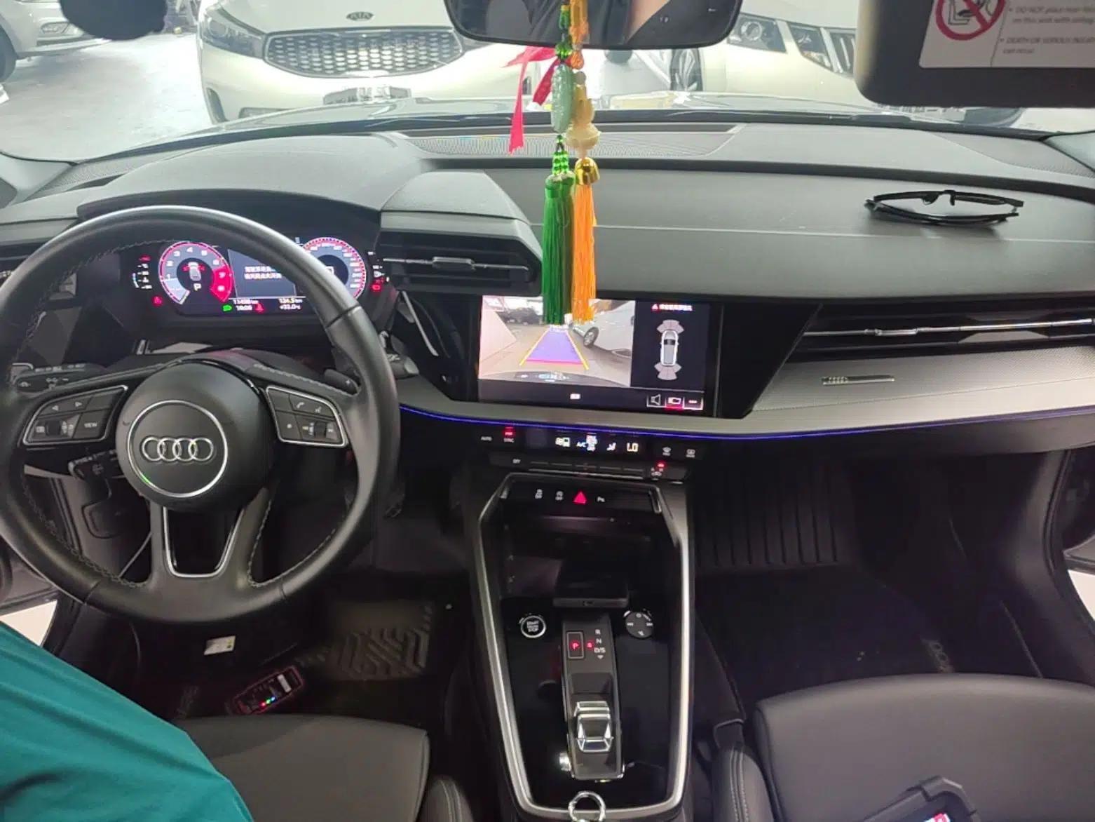 Audi A3 2024 Sportback 35 TFSI Fashionable Sports Model — миниатюра 12