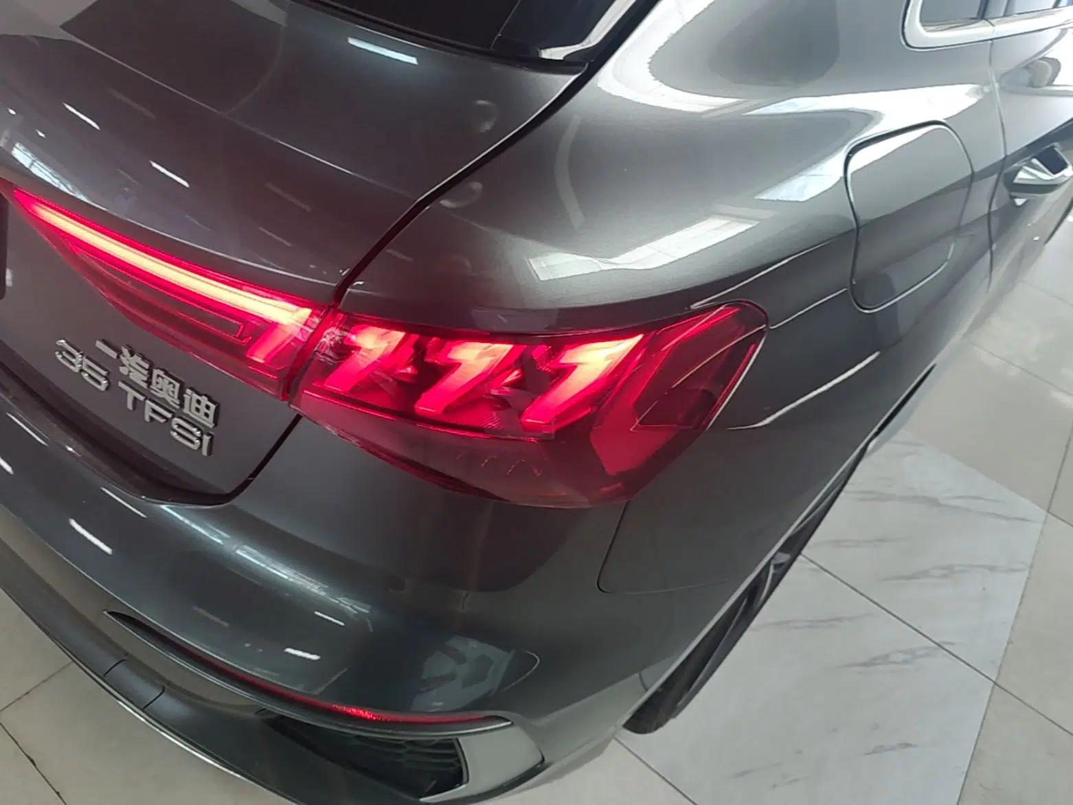 Audi A3 2024 Sportback 35 TFSI Fashionable Sports Model — миниатюра 9
