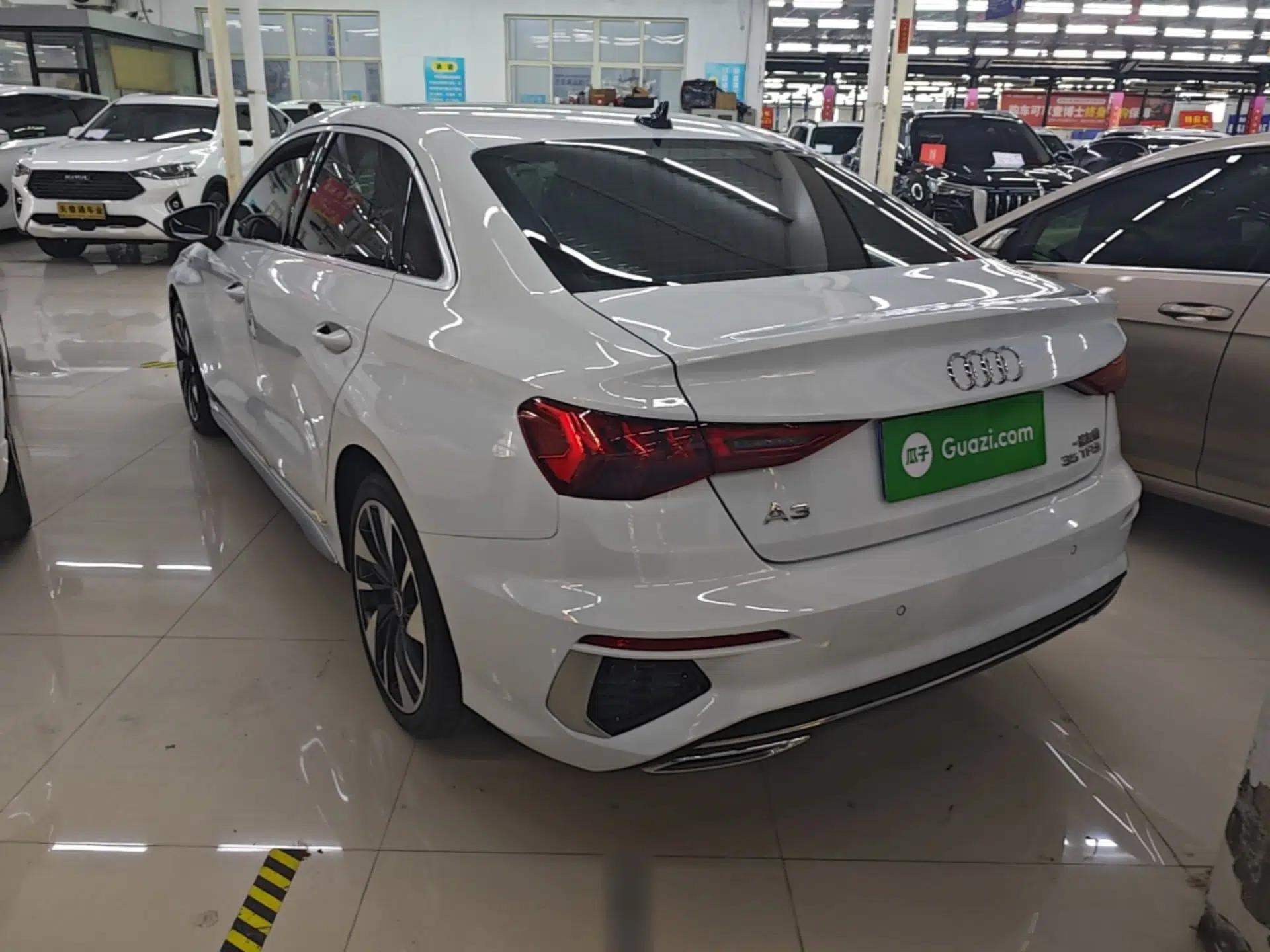 Audi A3 2024 A3L Limousine 35 TFSI Fashion Sport Model — миниатюра 4