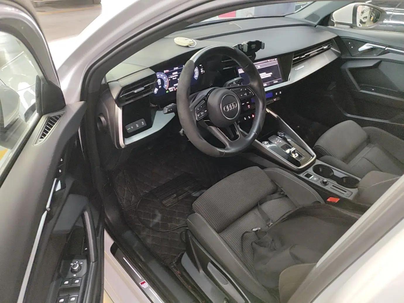 Audi A3 2023 A3L Limousine 35 TFSI Progressive Sport Edition — миниатюра 18