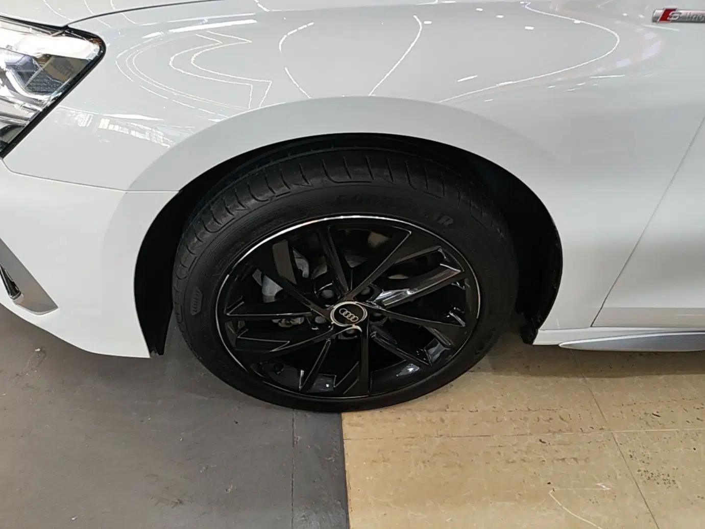 Audi A3 2023 A3L Limousine 35 TFSI Progressive Sport Edition — миниатюра 10