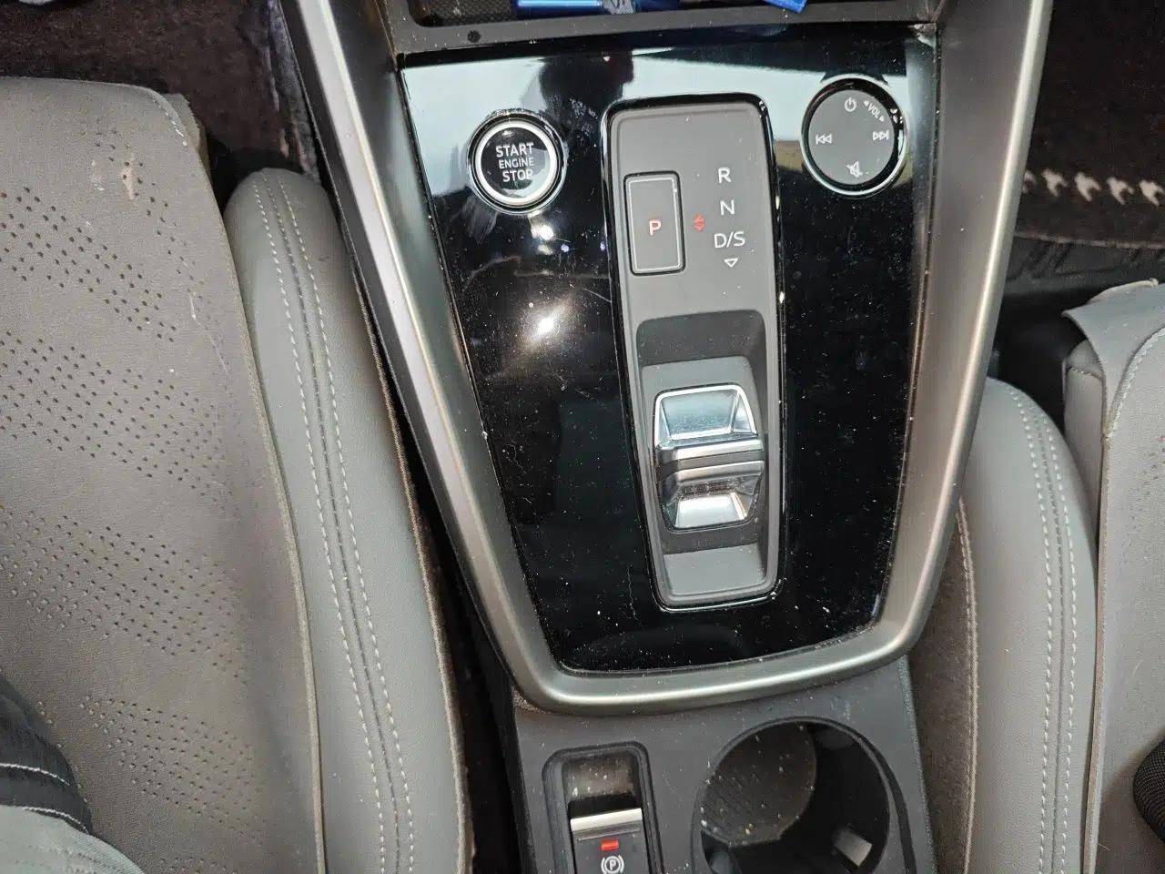 Audi A3 2023 A3L Limousine 35 TFSI Fashion Sport Model — миниатюра 11