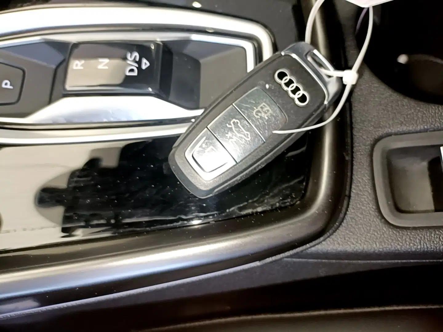 Audi A3 2025 Sportback 35TFSI Prestige Edition — миниатюра 28