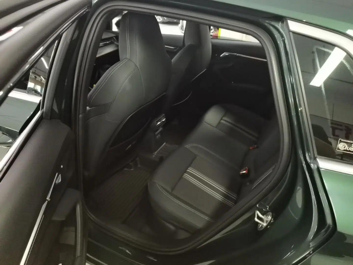 Audi A3 2024 Sportback 35 TFSI Fashionable Sports Model — миниатюра 20