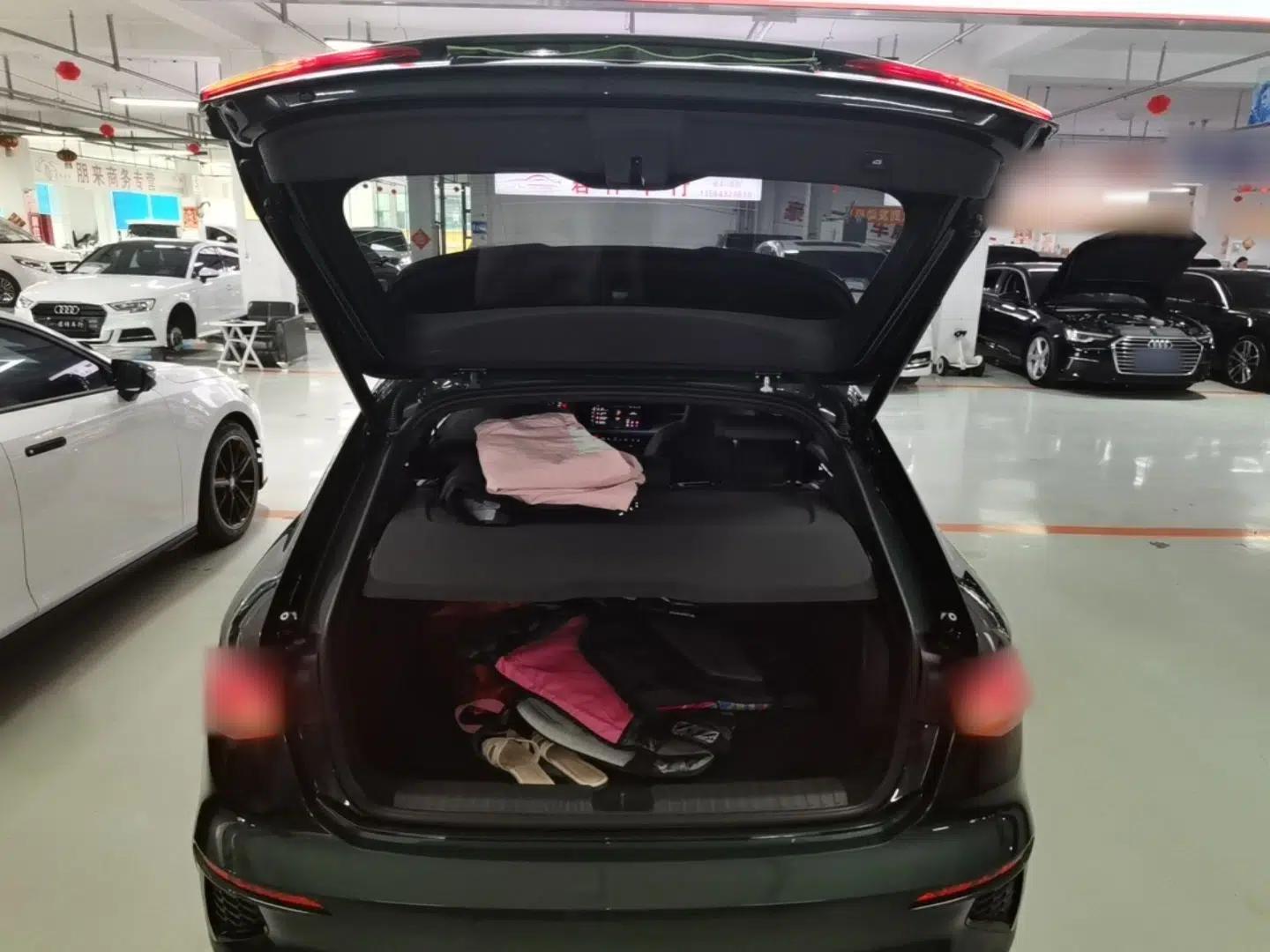 Audi A3 2024 Sportback 35 TFSI Fashionable Sports Model — миниатюра 22