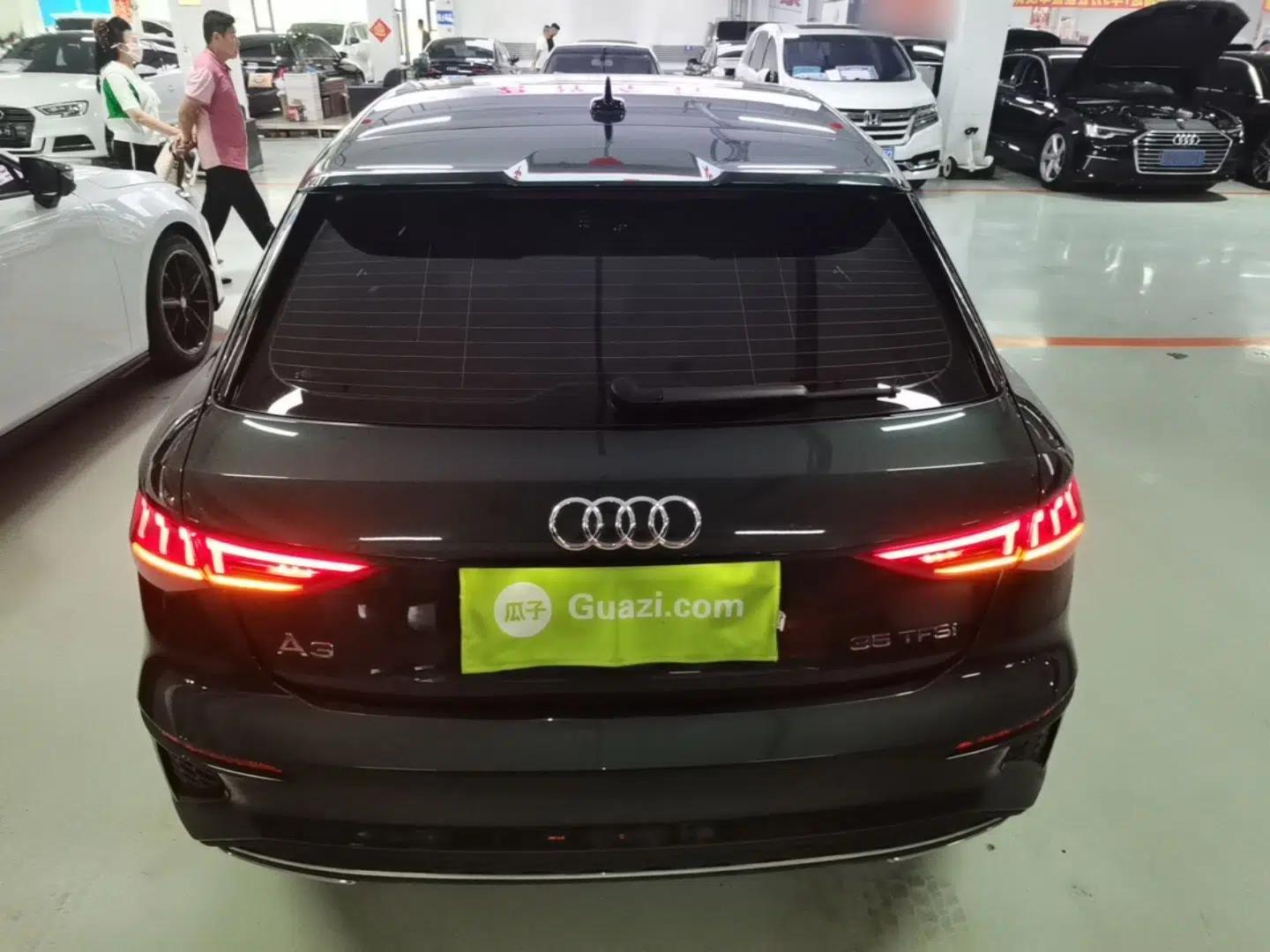 Audi A3 2024 Sportback 35 TFSI Fashionable Sports Model — миниатюра 5