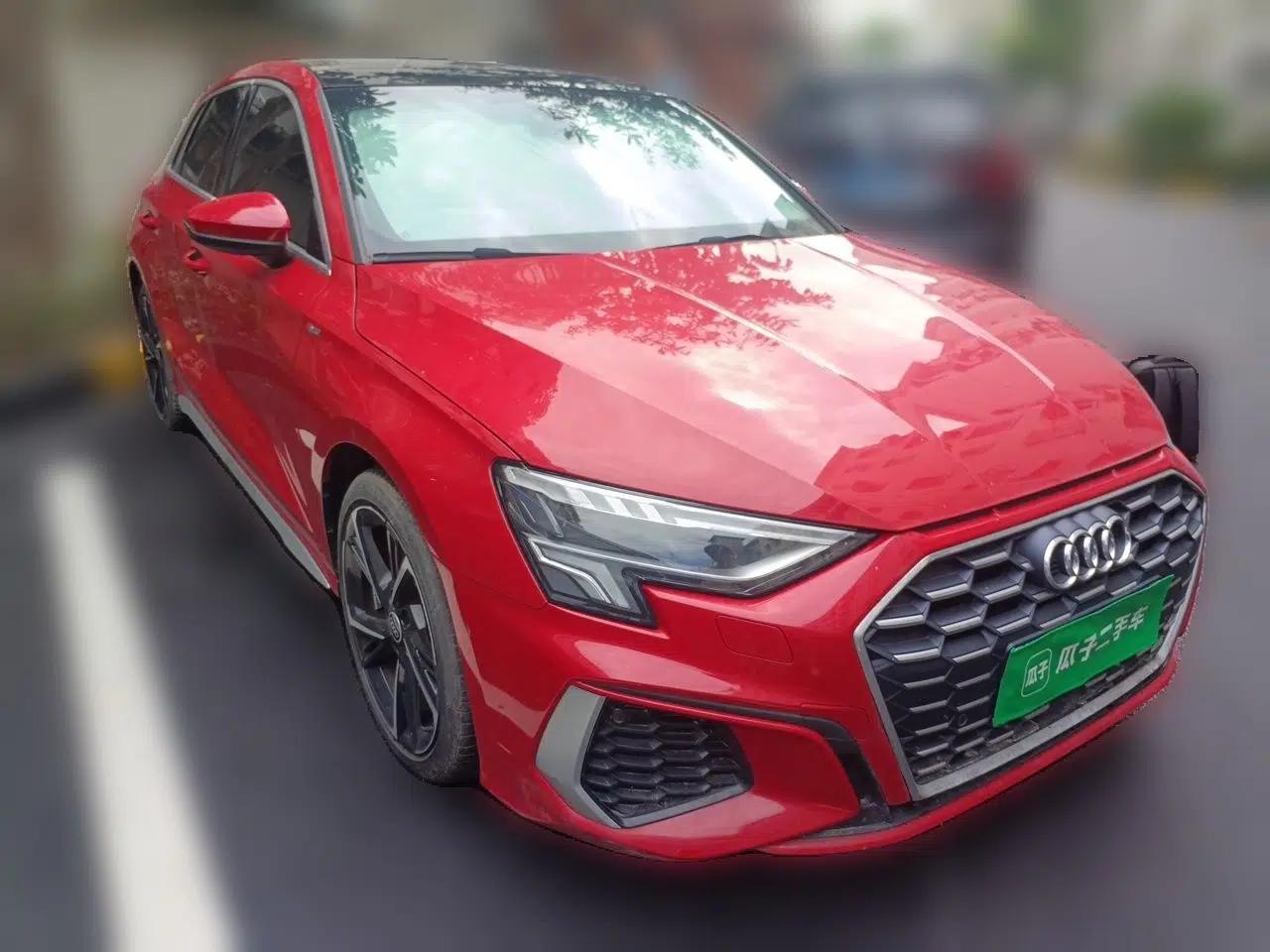 Audi A3 2022 Sportback 35 TFSI Fashionable Sports Model — миниатюра 3