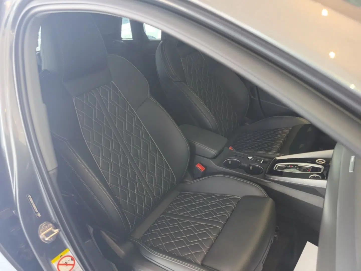 Audi A3 2026 Sportback 35 TFSI Prestige Edition — миниатюра 19
