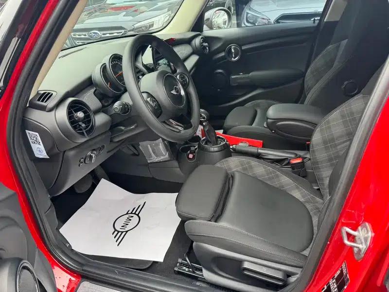 2016 MINI 1.5T COOPER Avant-garde 5-Door Edition — миниатюра 13