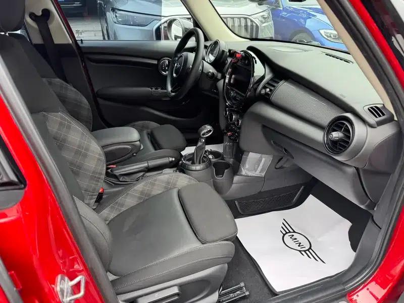 2016 MINI 1.5T COOPER Avant-garde 5-Door Edition — миниатюра 7