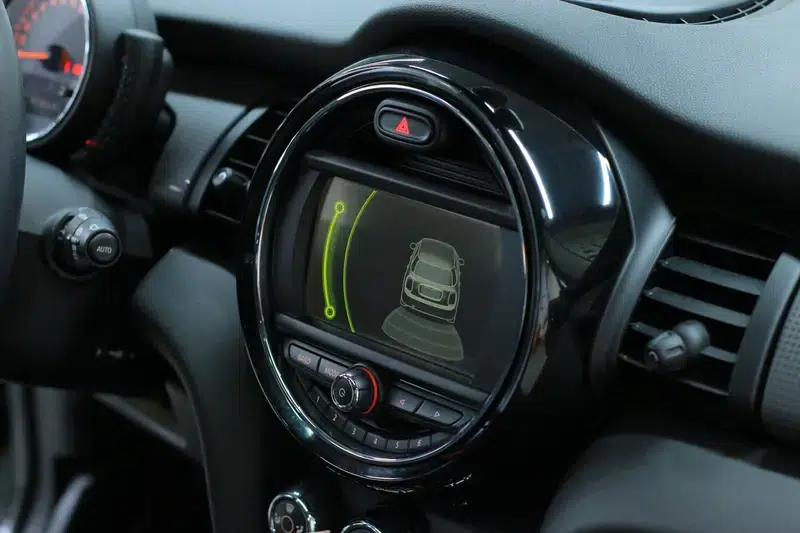 2015 MINI 1.5T COOPER Fun 5-Door — миниатюра 8